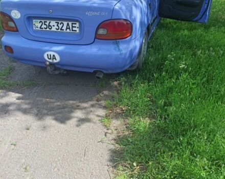 Фиолетовый Хендай Акцент, объемом двигателя 1.5 л и пробегом 355 тыс. км за 1350 $, фото 1 на Automoto.ua