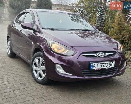 Фиолетовый Хендай Акцент, объемом двигателя 1.4 л и пробегом 178 тыс. км за 7600 $, фото 5 на Automoto.ua