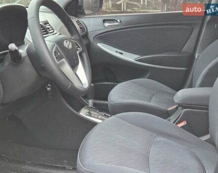 Фиолетовый Хендай Акцент, объемом двигателя 1.4 л и пробегом 178 тыс. км за 7600 $, фото 29 на Automoto.ua