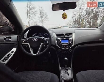 Фиолетовый Хендай Акцент, объемом двигателя 1.4 л и пробегом 178 тыс. км за 7600 $, фото 31 на Automoto.ua