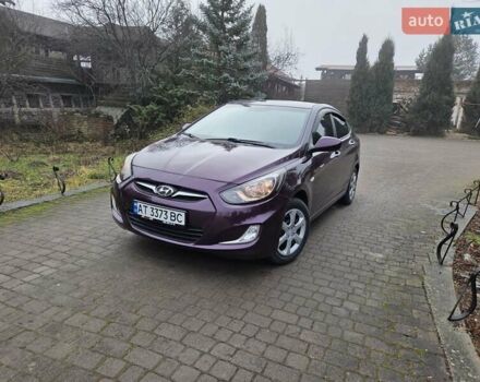 Фиолетовый Хендай Акцент, объемом двигателя 1.4 л и пробегом 178 тыс. км за 7600 $, фото 6 на Automoto.ua