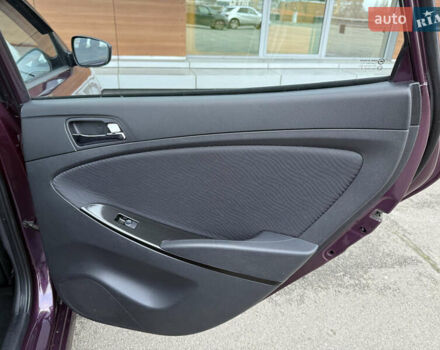 Фіолетовий Хендай Акцент, об'ємом двигуна 1.4 л та пробігом 147 тис. км за 9500 $, фото 35 на Automoto.ua