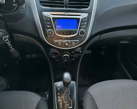 Фиолетовый Хендай Акцент, объемом двигателя 1.4 л и пробегом 166 тыс. км за 8999 $, фото 13 на Automoto.ua