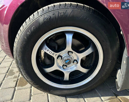 Фиолетовый Хендай Акцент, объемом двигателя 1.4 л и пробегом 166 тыс. км за 8999 $, фото 10 на Automoto.ua