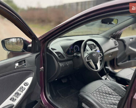 Фиолетовый Хендай Акцент, объемом двигателя 1.4 л и пробегом 145 тыс. км за 7000 $, фото 17 на Automoto.ua