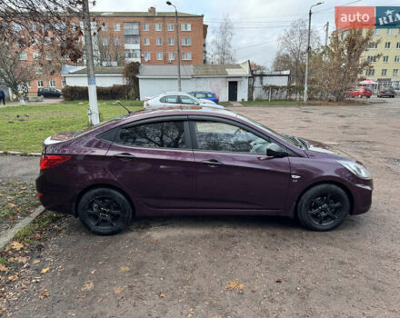 Фиолетовый Хендай Акцент, объемом двигателя 1.6 л и пробегом 129 тыс. км за 9200 $, фото 4 на Automoto.ua