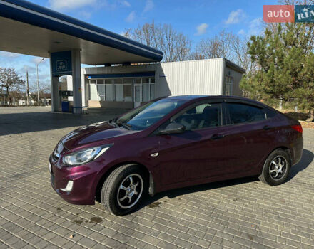 Фиолетовый Хендай Акцент, объемом двигателя 1.4 л и пробегом 166 тыс. км за 8999 $, фото 4 на Automoto.ua