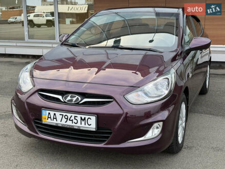 Фіолетовий Хендай Акцент, об'ємом двигуна 1.4 л та пробігом 147 тис. км за 9500 $, фото 1 на Automoto.ua
