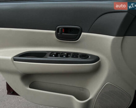 Коричневый Хендай Акцент, объемом двигателя 1.4 л и пробегом 298 тыс. км за 3600 $, фото 8 на Automoto.ua