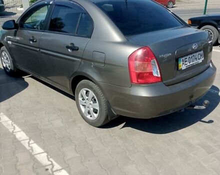 Коричневый Хендай Акцент, объемом двигателя 1.4 л и пробегом 100 тыс. км за 5499 $, фото 8 на Automoto.ua