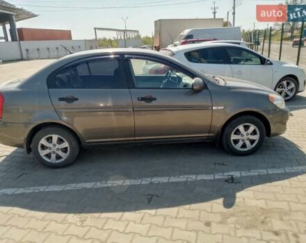 Коричневый Хендай Акцент, объемом двигателя 1.4 л и пробегом 100 тыс. км за 5499 $, фото 1 на Automoto.ua