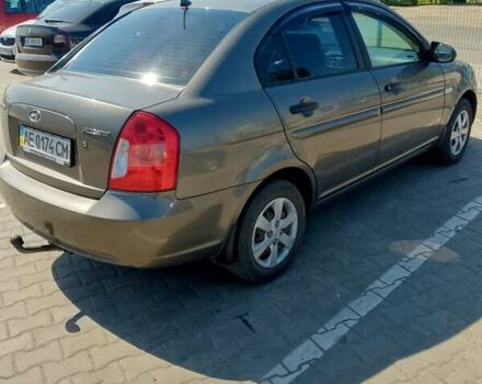 Коричневый Хендай Акцент, объемом двигателя 1.4 л и пробегом 100 тыс. км за 5499 $, фото 3 на Automoto.ua