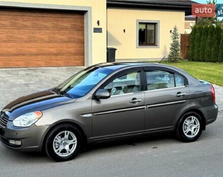 Коричневый Хендай Акцент, объемом двигателя 1.6 л и пробегом 92 тыс. км за 7500 $, фото 3 на Automoto.ua