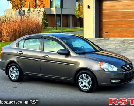 Коричневый Хендай Акцент, объемом двигателя 1.6 л и пробегом 92 тыс. км за 7500 $, фото 1 на Automoto.ua