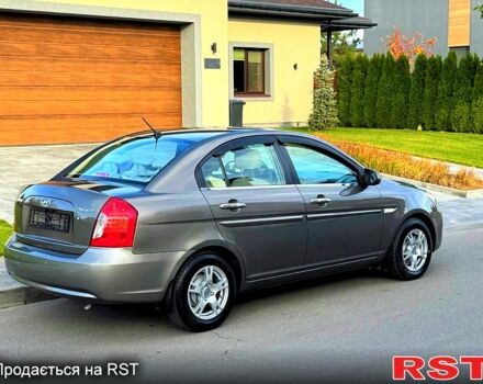 Коричневый Хендай Акцент, объемом двигателя 1.6 л и пробегом 92 тыс. км за 7500 $, фото 2 на Automoto.ua