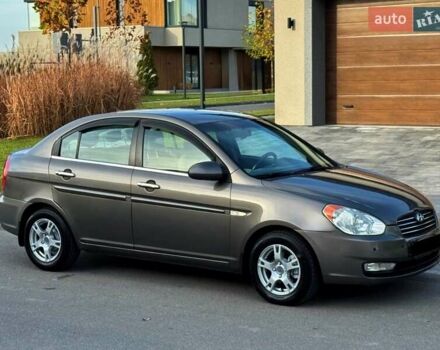 Коричневый Хендай Акцент, объемом двигателя 1.6 л и пробегом 92 тыс. км за 7500 $, фото 1 на Automoto.ua