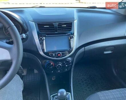 Коричневый Хендай Акцент, объемом двигателя 1.4 л и пробегом 212 тыс. км за 6899 $, фото 17 на Automoto.ua