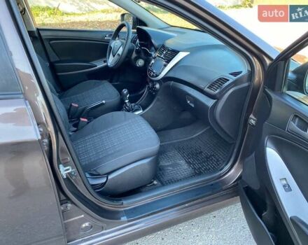 Коричневый Хендай Акцент, объемом двигателя 1.4 л и пробегом 212 тыс. км за 6899 $, фото 13 на Automoto.ua