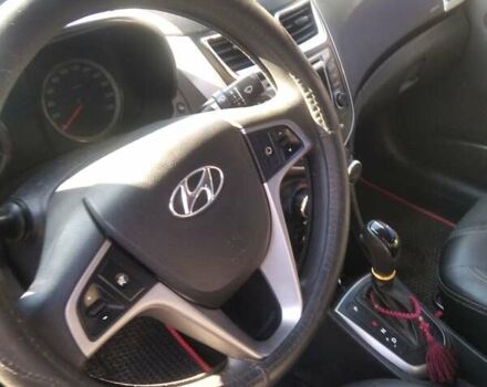 Коричневый Хендай Акцент, объемом двигателя 1.6 л и пробегом 107 тыс. км за 11000 $, фото 5 на Automoto.ua