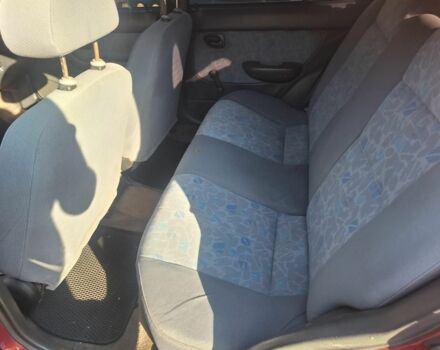 Красный Хендай Акцент, объемом двигателя 1.5 л и пробегом 150 тыс. км за 2700 $, фото 8 на Automoto.ua