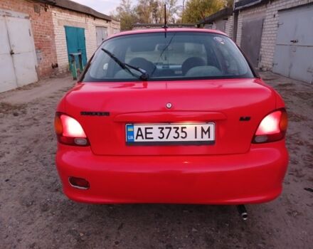 Красный Хендай Акцент, объемом двигателя 1.5 л и пробегом 348 тыс. км за 1500 $, фото 2 на Automoto.ua