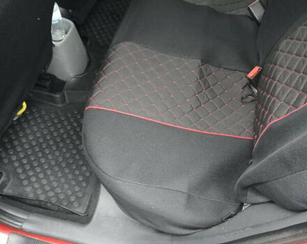 Червоний Хендай Акцент, об'ємом двигуна 1.6 л та пробігом 180 тис. км за 6500 $, фото 22 на Automoto.ua