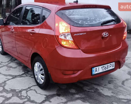 Червоний Хендай Акцент, об'ємом двигуна 1.6 л та пробігом 180 тис. км за 6500 $, фото 6 на Automoto.ua