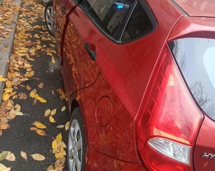 Красный Хендай Акцент, объемом двигателя 1.4 л и пробегом 27 тыс. км за 8500 $, фото 6 на Automoto.ua