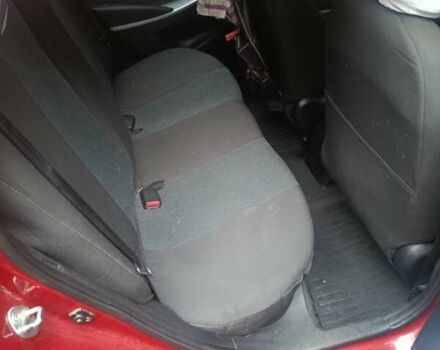 Красный Хендай Акцент, объемом двигателя 1.4 л и пробегом 27 тыс. км за 8500 $, фото 5 на Automoto.ua