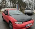 Красный Хендай Акцент, объемом двигателя 1.3 л и пробегом 300 тыс. км за 1200 $, фото 4 на Automoto.ua