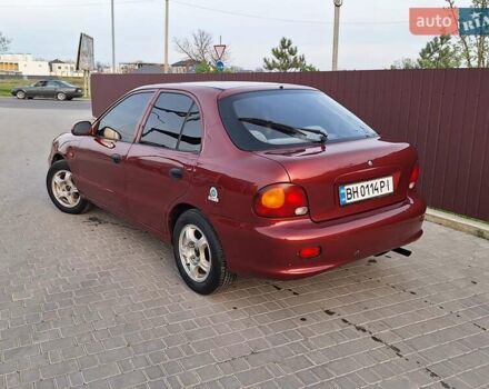 Красный Хендай Акцент, объемом двигателя 1.5 л и пробегом 294 тыс. км за 2700 $, фото 1 на Automoto.ua