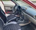 Красный Хендай Акцент, объемом двигателя 1.5 л и пробегом 187 тыс. км за 1999 $, фото 4 на Automoto.ua