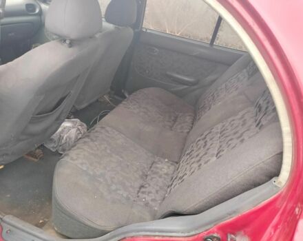 Красный Хендай Акцент, объемом двигателя 1.3 л и пробегом 470 тыс. км за 650 $, фото 8 на Automoto.ua