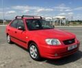 Красный Хендай Акцент, объемом двигателя 0 л и пробегом 160 тыс. км за 2000 $, фото 1 на Automoto.ua