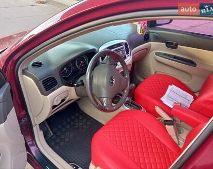 Красный Хендай Акцент, объемом двигателя 1.6 л и пробегом 255 тыс. км за 5600 $, фото 13 на Automoto.ua