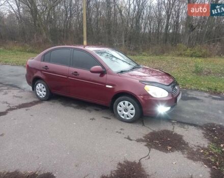 Красный Хендай Акцент, объемом двигателя 1.4 л и пробегом 200 тыс. км за 4100 $, фото 2 на Automoto.ua