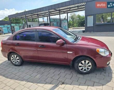 Красный Хендай Акцент, объемом двигателя 1.4 л и пробегом 258 тыс. км за 5200 $, фото 12 на Automoto.ua