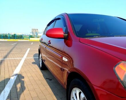 Хендай Акцент 2007 у Одесі на Automoto.ua Червоний Хендай Акцент, об'ємом двигуна 1.4 л та пробігом 224 тис. км за 4900 $, фото 8 на Automoto.ua