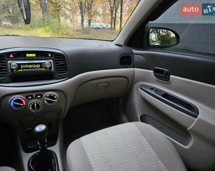 Хендай Акцент 2007 в Харькове на Automoto.ua Красный Хендай Акцент, объемом двигателя 1.4 л и пробегом 143 тыс. км за 4750 $, фото 40 на Automoto.ua
