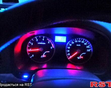 Червоний Хендай Акцент, об'ємом двигуна 1.5 л та пробігом 145 тис. км за 6150 $, фото 8 на Automoto.ua