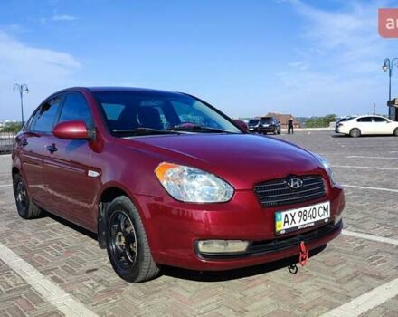 Красный Хендай Акцент, объемом двигателя 1.4 л и пробегом 325 тыс. км за 4000 $, фото 2 на Automoto.ua