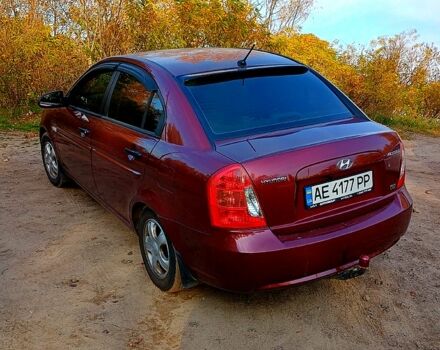 Червоний Хендай Акцент, об'ємом двигуна 1.5 л та пробігом 145 тис. км за 6150 $, фото 2 на Automoto.ua