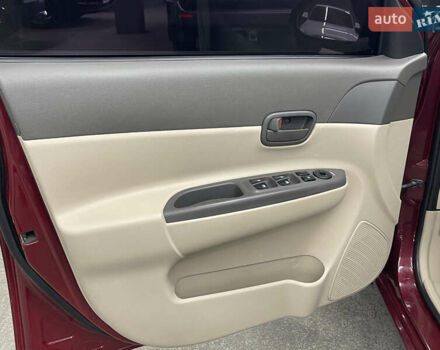 Червоний Хендай Акцент, об'ємом двигуна 1.4 л та пробігом 122 тис. км за 5800 $, фото 10 на Automoto.ua