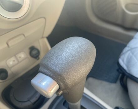 Красный Хендай Акцент, объемом двигателя 1.4 л и пробегом 150 тыс. км за 5300 $, фото 22 на Automoto.ua