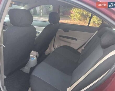 Красный Хендай Акцент, объемом двигателя 1.4 л и пробегом 148 тыс. км за 5000 $, фото 3 на Automoto.ua