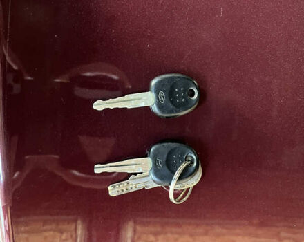 Червоний Хендай Акцент, об'ємом двигуна 1.4 л та пробігом 181 тис. км за 4800 $, фото 16 на Automoto.ua