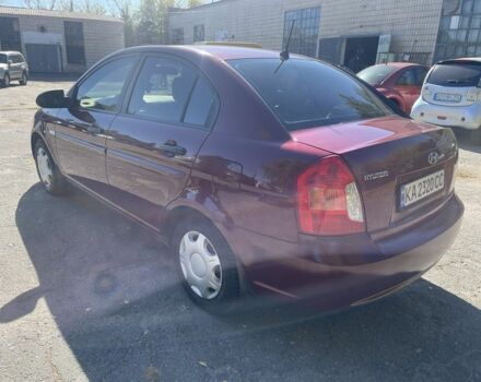 Красный Хендай Акцент, объемом двигателя 1.4 л и пробегом 150 тыс. км за 5300 $, фото 4 на Automoto.ua