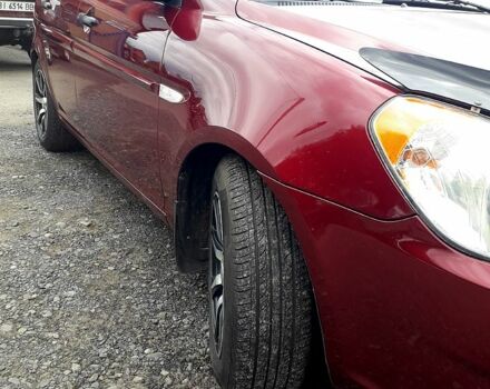 Червоний Хендай Акцент, об'ємом двигуна 1.4 л та пробігом 200 тис. км за 4500 $, фото 2 на Automoto.ua