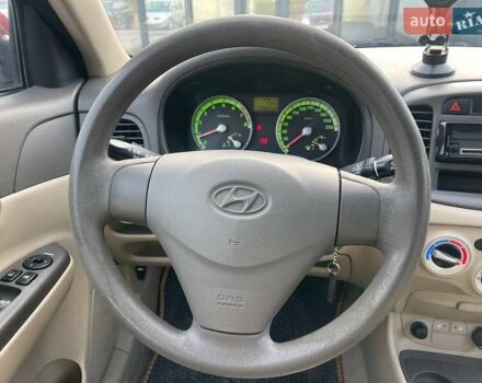 Червоний Хендай Акцент, об'ємом двигуна 1.4 л та пробігом 208 тис. км за 4990 $, фото 14 на Automoto.ua