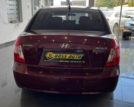 Красный Хендай Акцент, объемом двигателя 1.4 л и пробегом 233 тыс. км за 5000 $, фото 5 на Automoto.ua